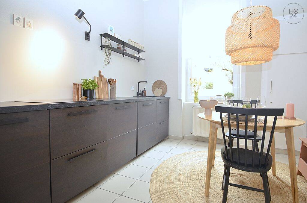 Stilvolle möblierte 2-Zimmer Wohnung mit Balkon und Internet in Wiesbaden-Westend – Wiesbaden – Vorschaubild 4
