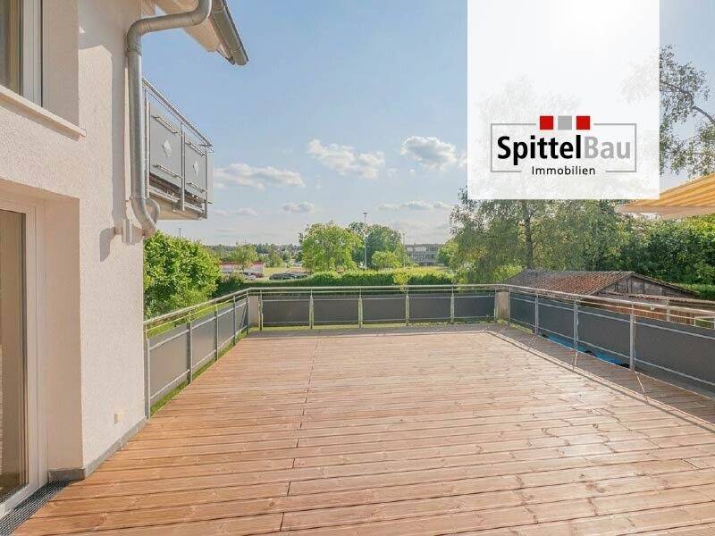 Großzügig wohnen mit Sonnenterrasse - modernisierte 3,5-Zimmer-Wohnung!