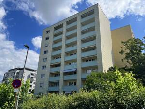 8. Etage über Reutlingen - 4-Zimmer-Wohnung mit zwei Balkonen! – 72760 Reutlingen – Vorschaubild 9