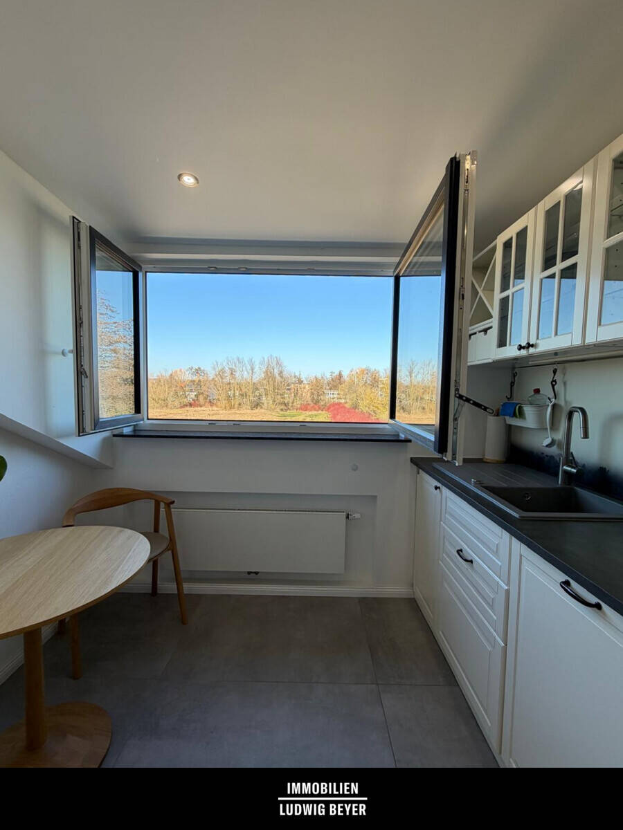 Moderne drei Zimmer Dachgeschosswohnung – Ingolstadt – Vorschaubild 6