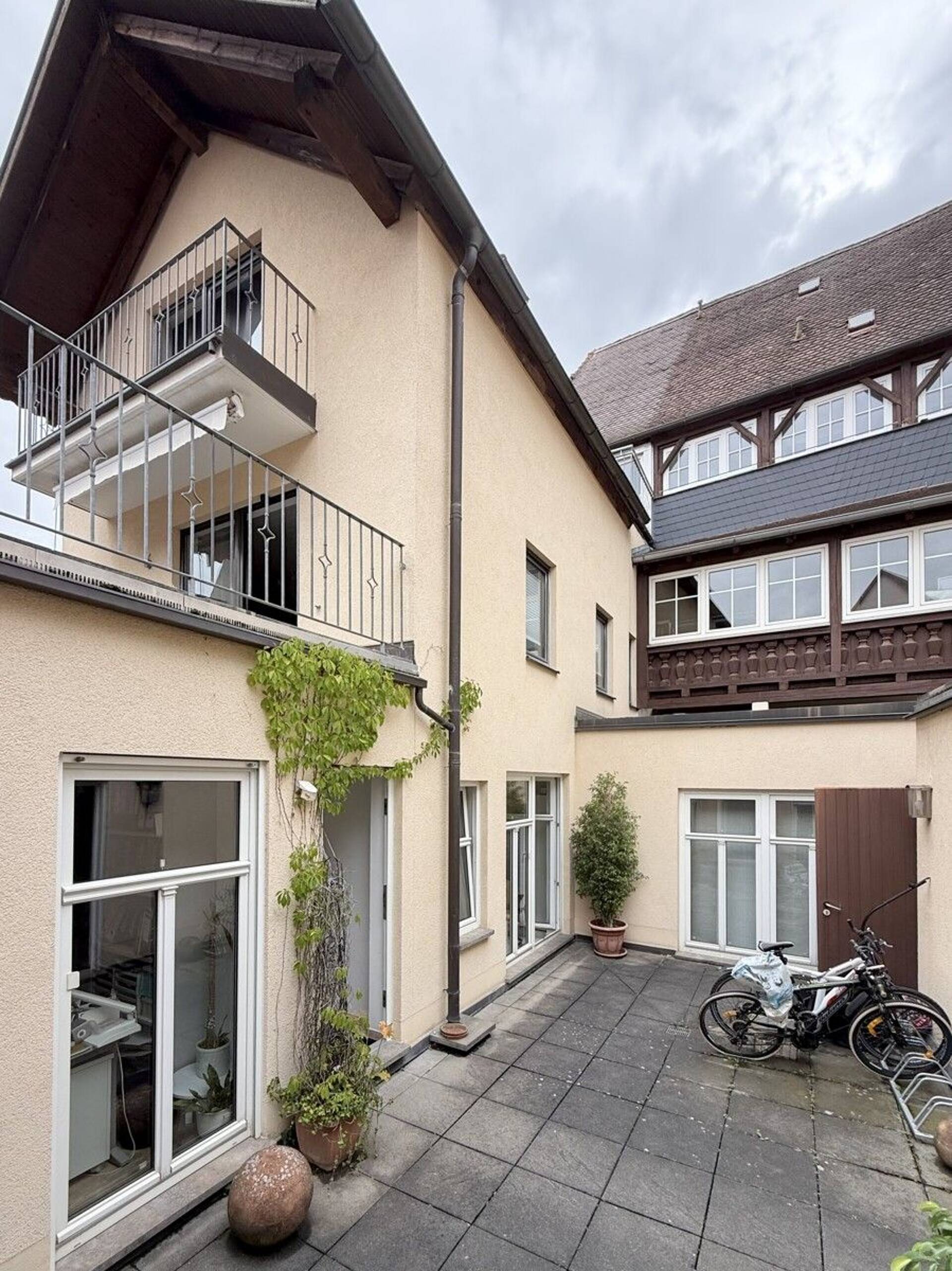 Haus in 91438 Bad Windsheim mit 370 m² kaufen