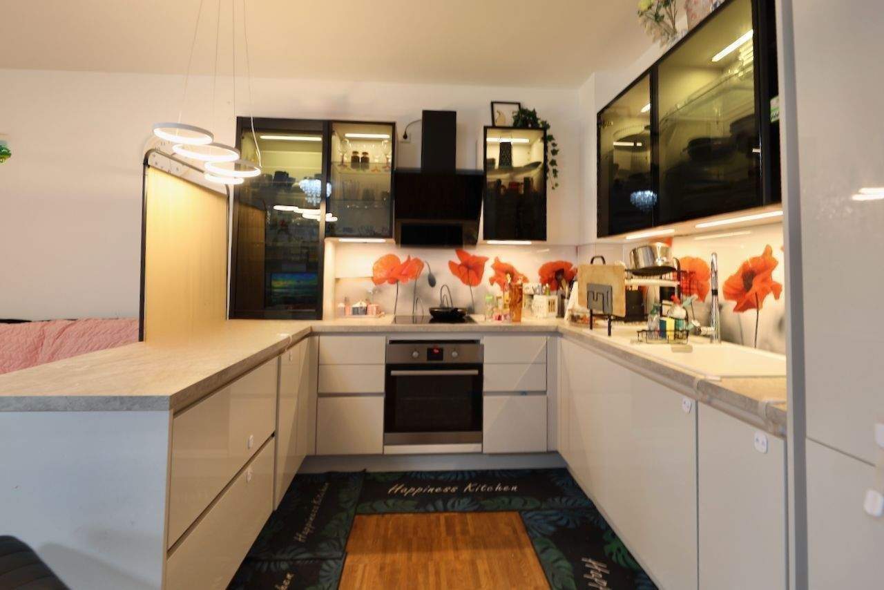 BARRIEREFREIE WOHNUNG MIT TERRASSE & GEMEINSCHAFTSGARTEN - TG-STELLPLATZ - IDEAL FÜR EINE FAMILIE – Berlin – Vorschaubild 2