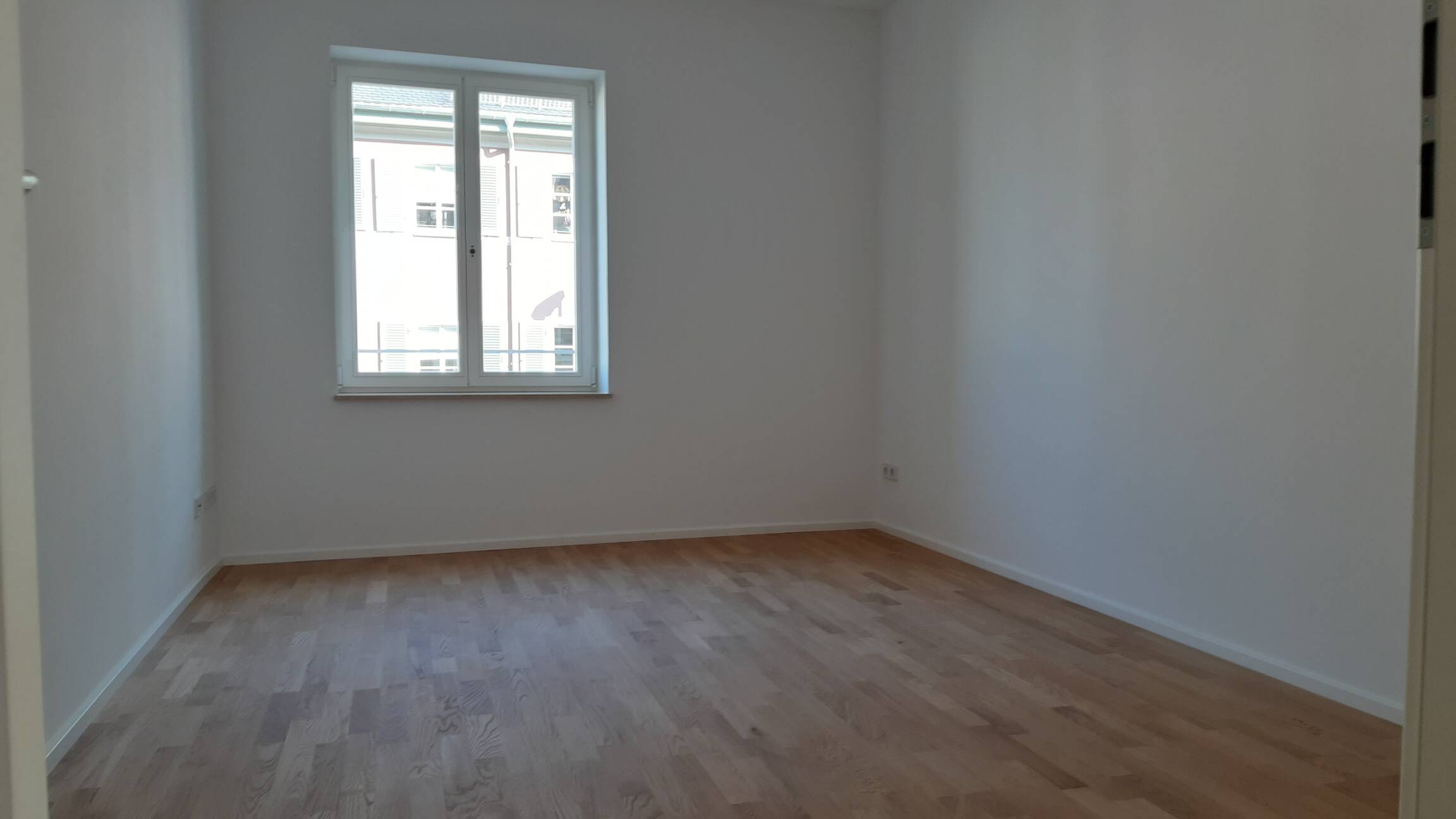 großzügige 4-Zi.-Whg., mit 2 Balkonen – Chemnitz – Vorschaubild 7