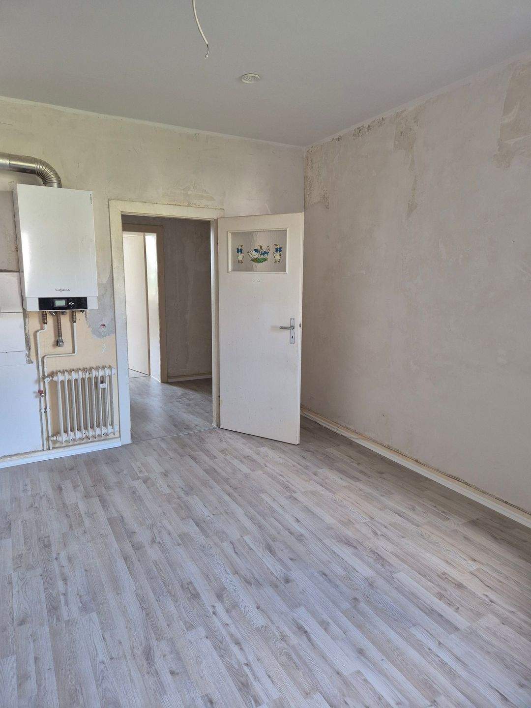 1 Grundmiete frei – helle 2-Zimmer-Wohnung in Düsseldorf-Rath mit Balkon – Düsseldorf – Vorschaubild 6