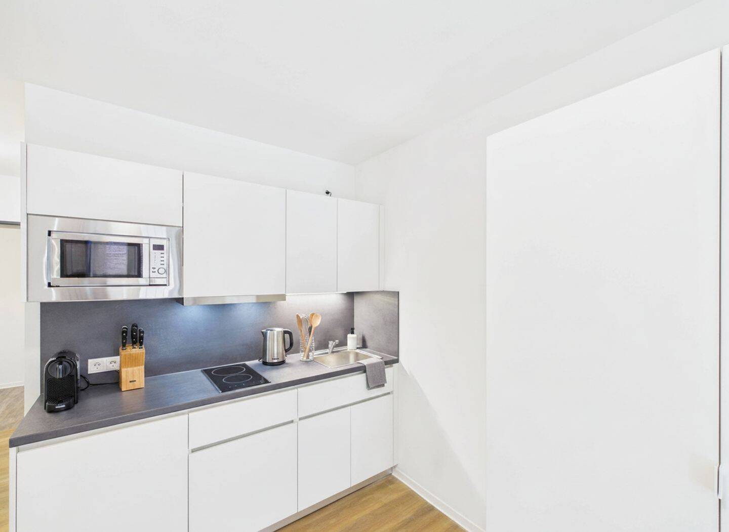Stylisches All-Inclusive Apartment in Leverkusen | Classic Studio – Leverkusen – Vorschaubild 2
