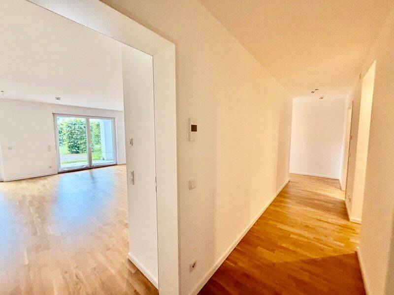 Willkommen Zuhause: familienfreundliche 3,5-Zimmer-Wohnung mit Garten