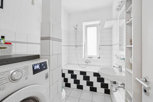 Helle Erdgeschosswohnung mit Balkon, Top-Lage und Garage! – 50937 Köln – Vorschaubild 7