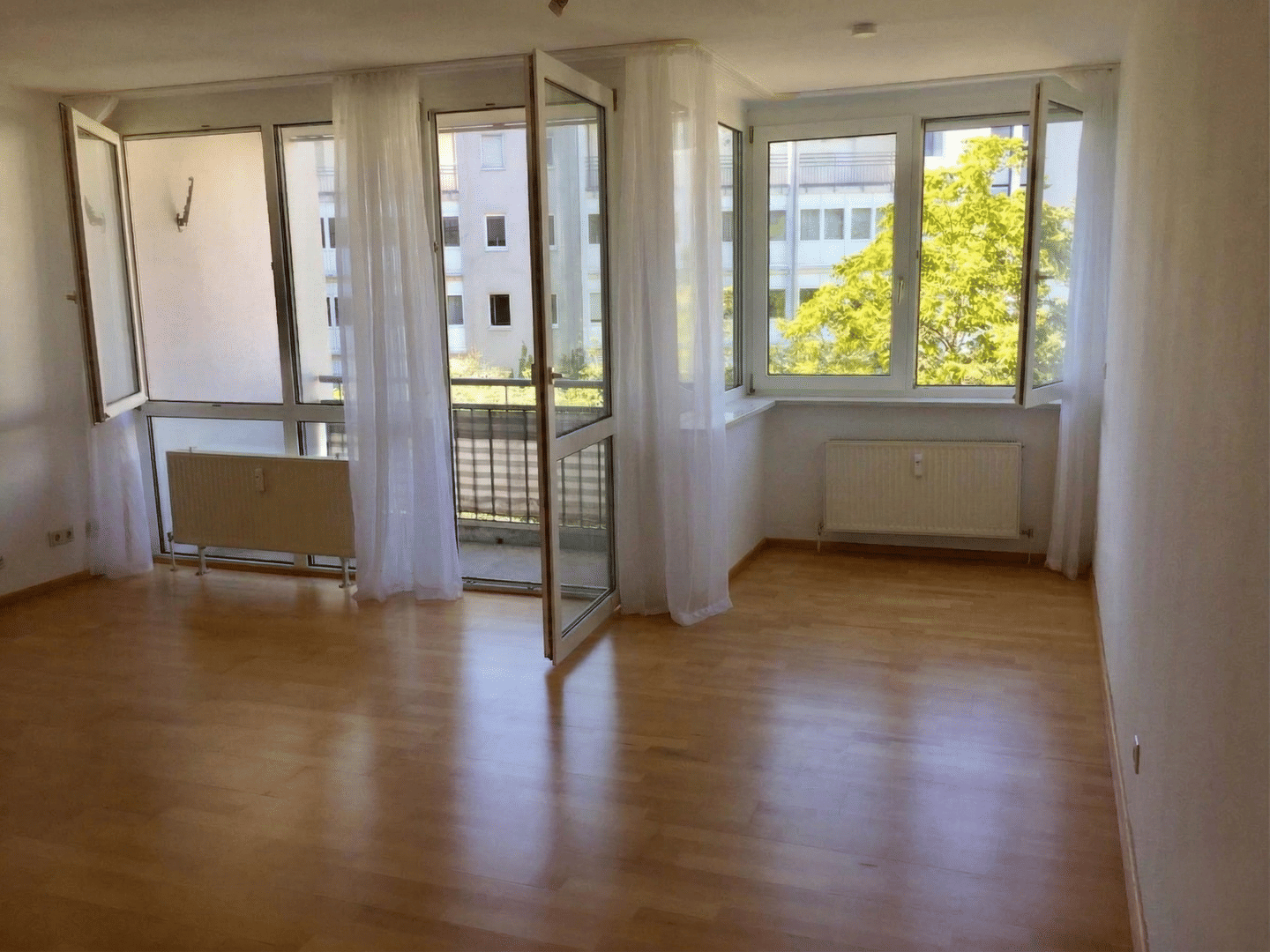 Gepflegte Kapitalanlage in zentraler Lage inkl. Tiefgaragenstellplatz – Nürnberg – Vorschaubild 2