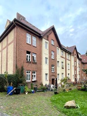 Frisch renovierte 2-Zimmer-Wohnung im Altbau! – 7743 Jena – Vorschaubild 1