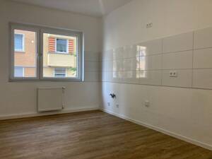 *** Charmante 2-Zi-Wohnung mit großzügigem und modernem Tageslichtbad *** – 45144 Essen – Vorschaubild 4