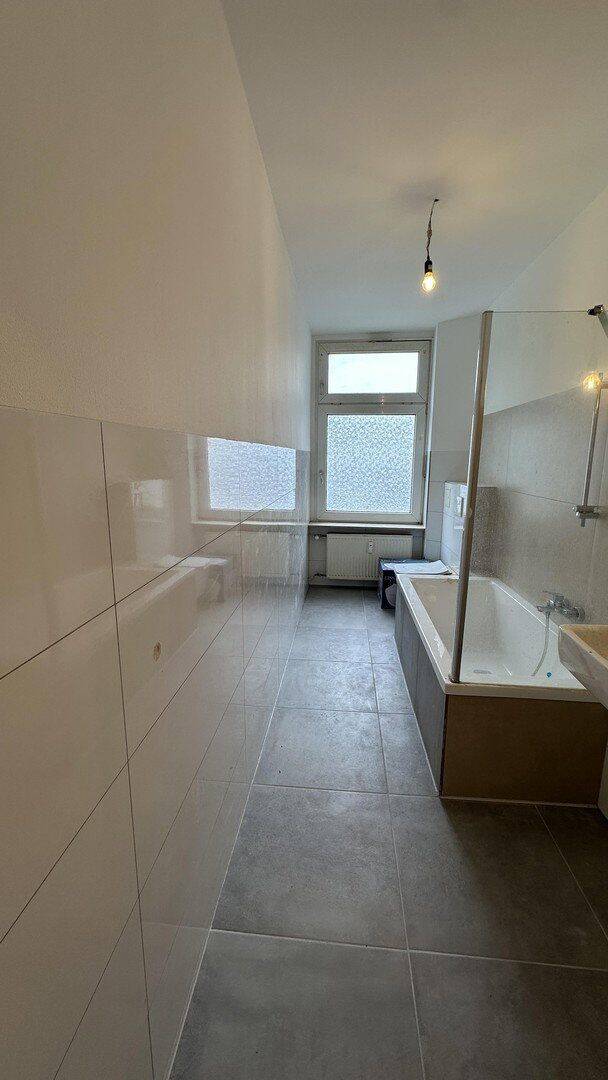 Frisch sanierte Eigentumswohnung mit Altbaucharme in ruhiger Gegend von Wuppertal – Wuppertal – Vorschaubild 6