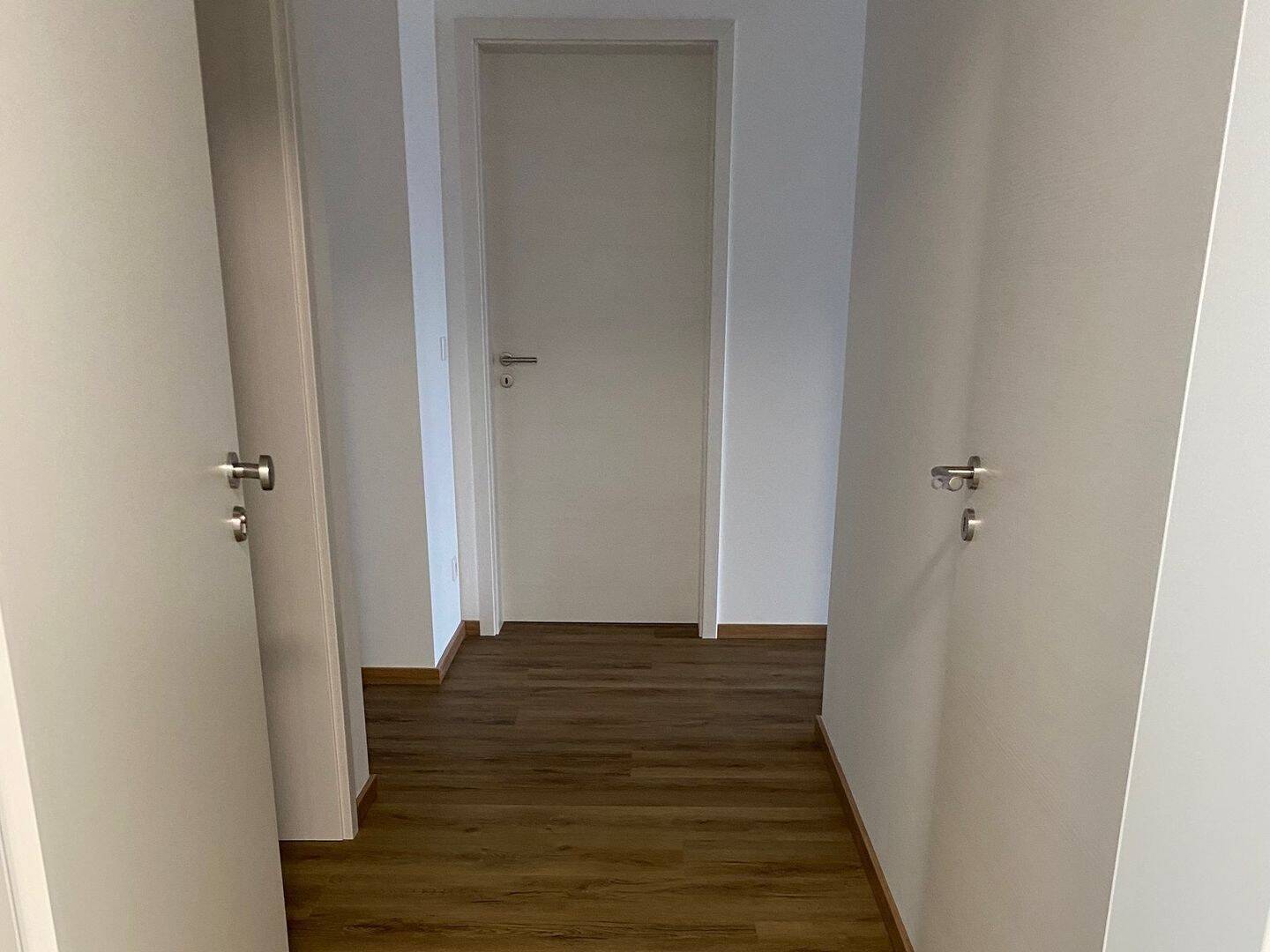 Lichtdurchflutete, ruhige 3-Zimmer-Neubauwohnung mit Balkon – Roßtal – Vorschaubild 9