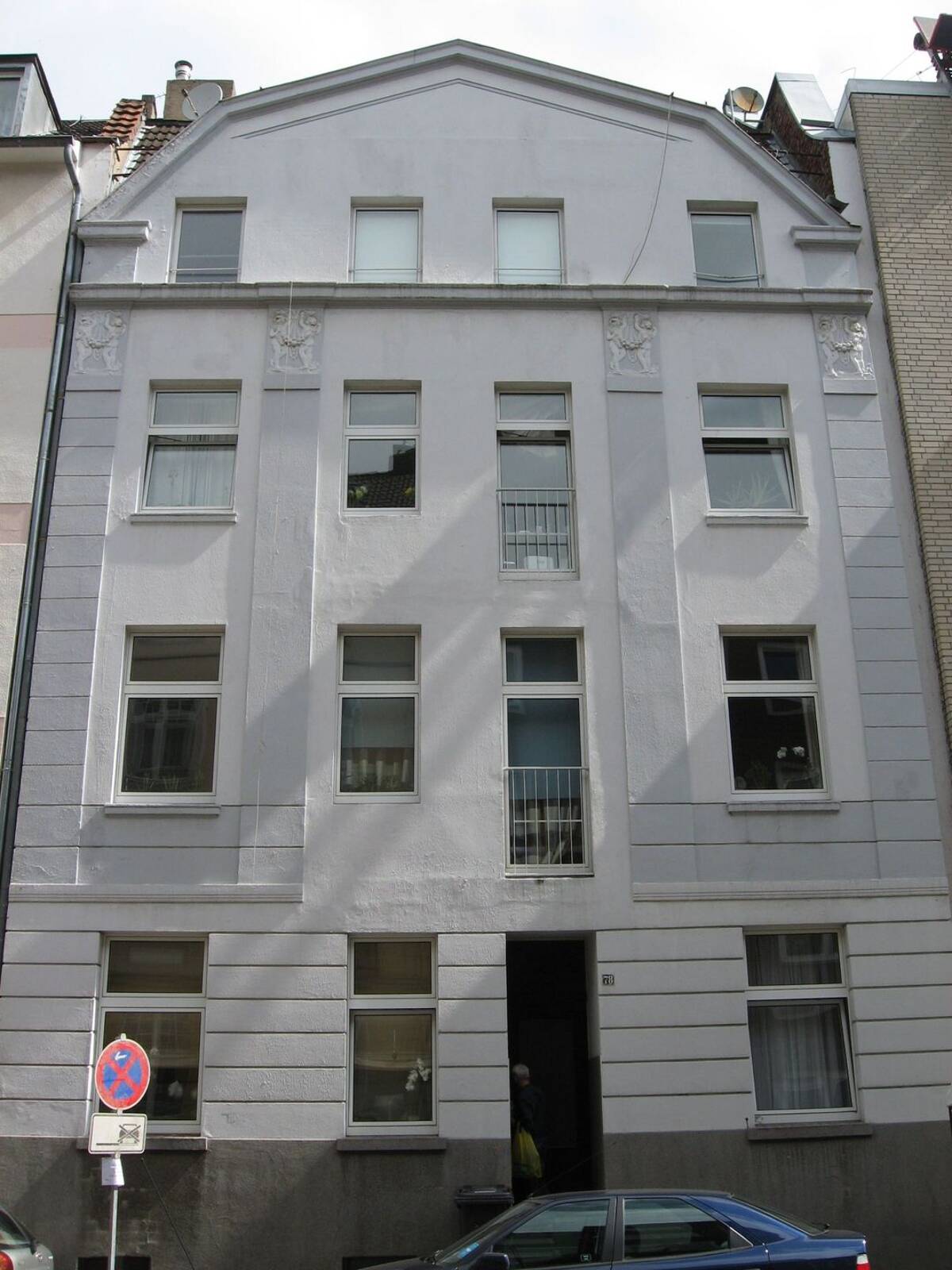 DG-Wohnung zum Kauf – provisionsfrei – 40223 Düsseldorf – Bild 1 von 9