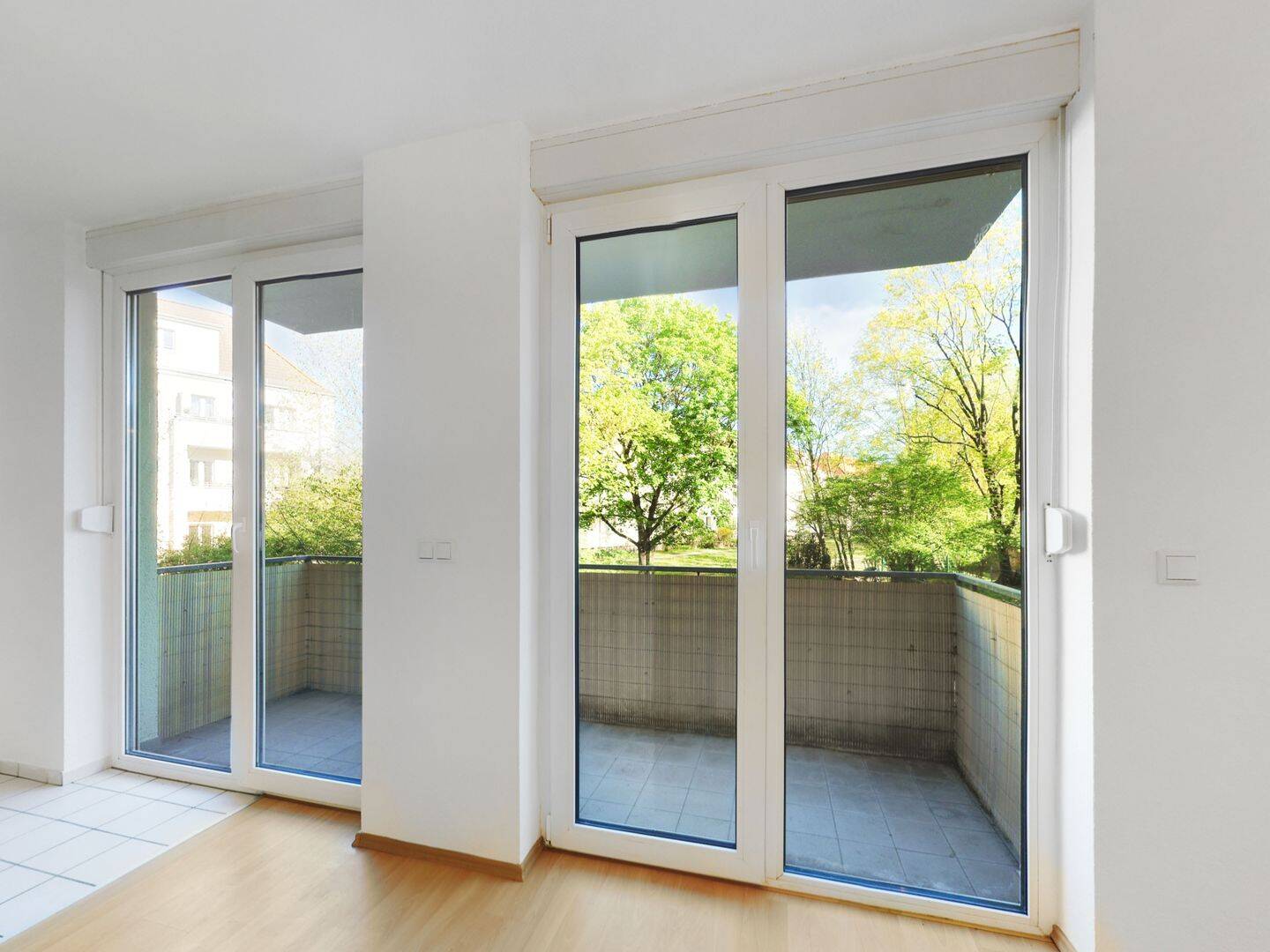 Attraktives Studio Apartment in Karlshorst: bezugsfrei, frisch renoviert und mit Balkon – Berlin – Vorschaubild 4