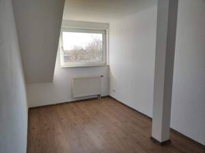 Vermietete Dachgeschosswohnung in Duisburg Hamborn – Holtener Str. 310, 47167 Duisburg – Vorschaubild 9