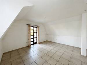 Helle 2-Zimmer-Wohnung mit Balkon und Stellplatz in gepflegtem Zweiparteienhaus in Köln-Vogelsang – 50829 Köln – Vorschaubild 5