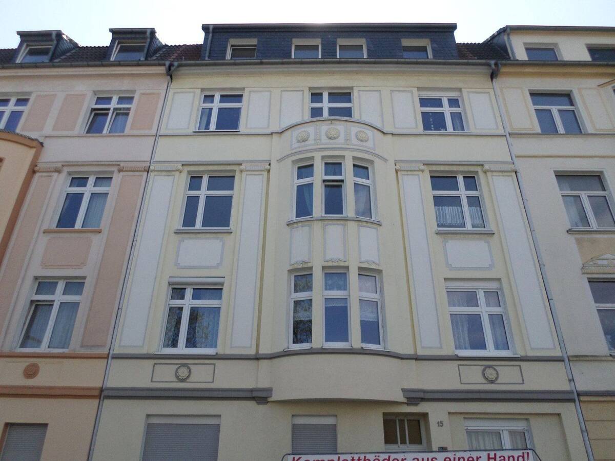 2-Zimmer-EG-Wohnung mit Einbauküche in Dortmund – 44145 Dortmund – Bild 1 von 8