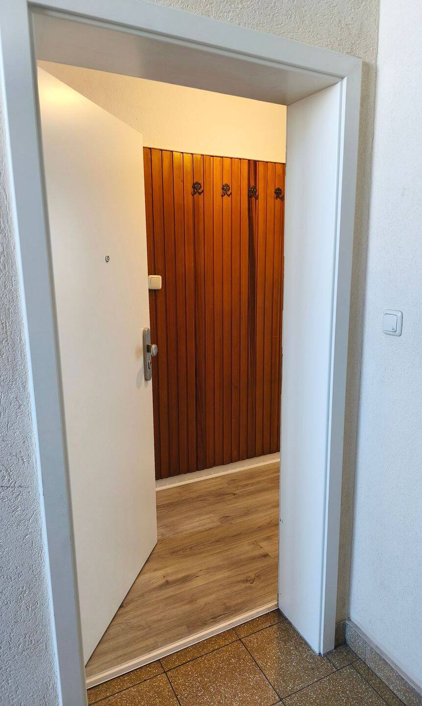 Gepflegte 2‑Zi.-Whg. für 1-2 Personen, zentral gelegen auf der Altendorfer Straße