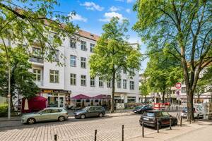 Investieren und flexibel bleiben - vermietete 2-Zi-Altbauwohnung mit Zukunftsperspektive!