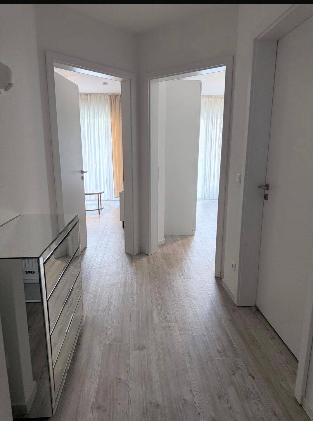 Möblierte Wohnung in guter Lage zu vermieten. – Osnabrück – Vorschaubild 2