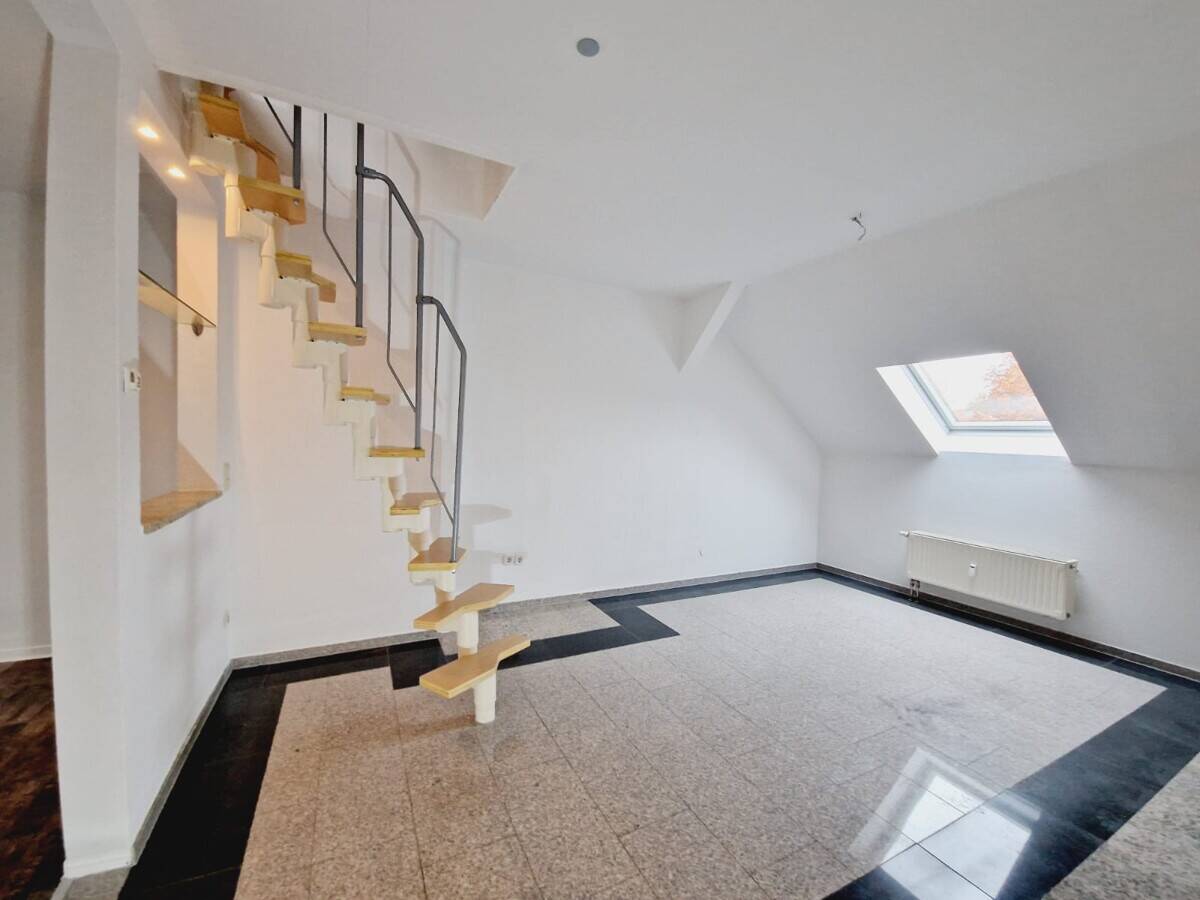 2 Zimmer-Maisonette-Wohnung mit Stellplatz in Chemnitz / Ebersdorf – Chemnitz – Vorschaubild 3