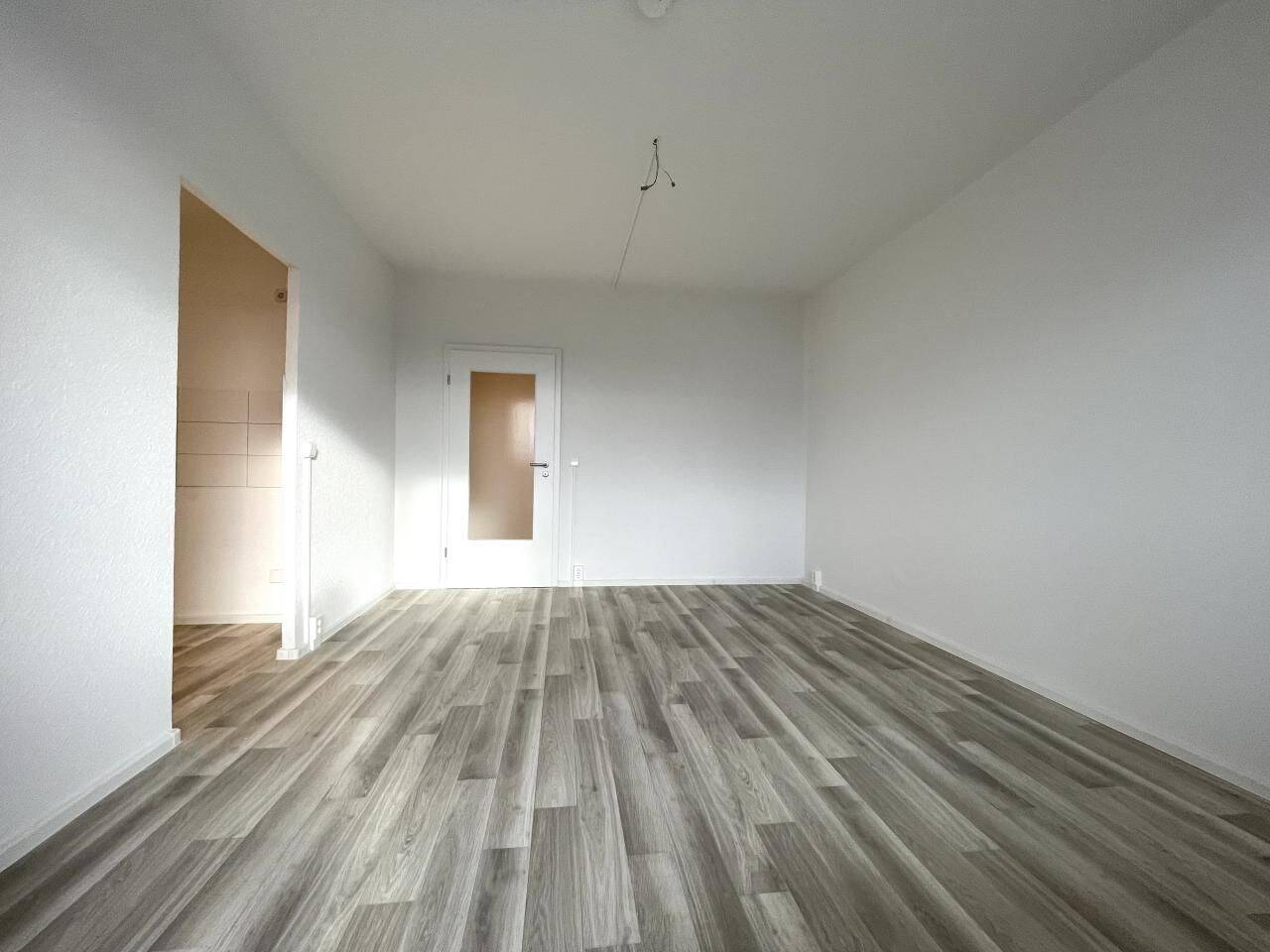 2-Raumwohnung mit schöner Aussicht aus 10. Etage – Chemnitz – Vorschaubild 9