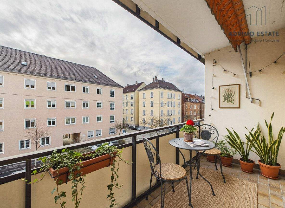 Urban wohnen! Moderne 3-Zimmer-Wohnung mit sonnigem Balkon in der Neu-Ulmer Innenstadt! – Neu-Ulm – Bild 1 von 9
