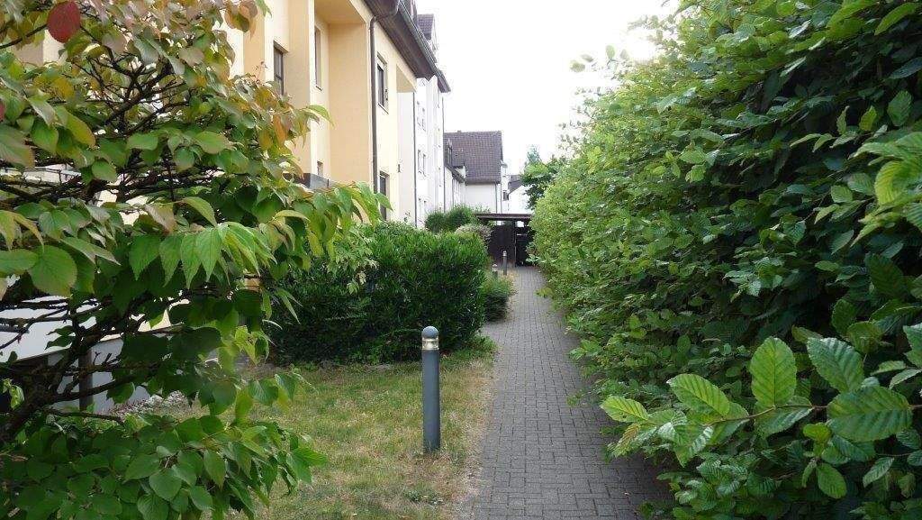 Sehr schöne, großzügig bemessene, ruhige 3-Zimmer-Wohnung - zentrumsnah in Altdorf – Altdorf bei Nürnberg – Vorschaubild 3