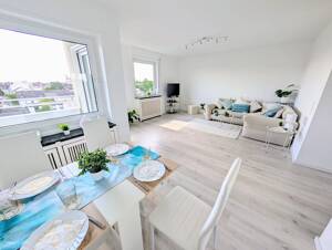 PROVISIONSFREI - sofort einziehen - Helle 3-Zimmerwohnung mit Blick zur Pfalz, komplett renoviert – 67071 Ludwigshafen am Rhein – Vorschaubild 2