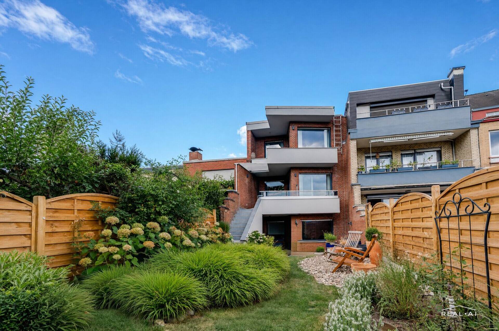 Reihenmittelhaus in 50765 Köln mit 155 m² kaufen