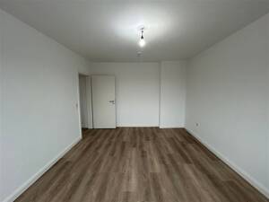 Renoviertes Wohnen! Bezugsfreie 3-Zi-Whg mit Balkon – 47137 Duisburg – Vorschaubild 2