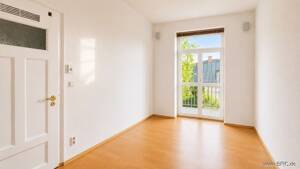 Bezugsfreie gepflegte Altbauwohnung mit Balkon im Münchner Westend – 80339 München – Vorschaubild 3