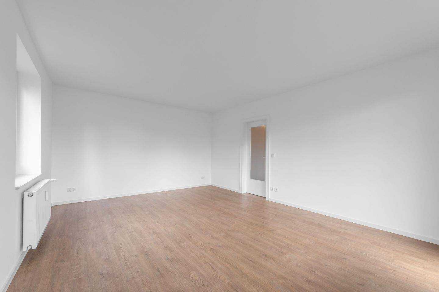 Sanierte Eigentumswohnung mit Balkon in grüner Lage – Hamburg – Vorschaubild 4
