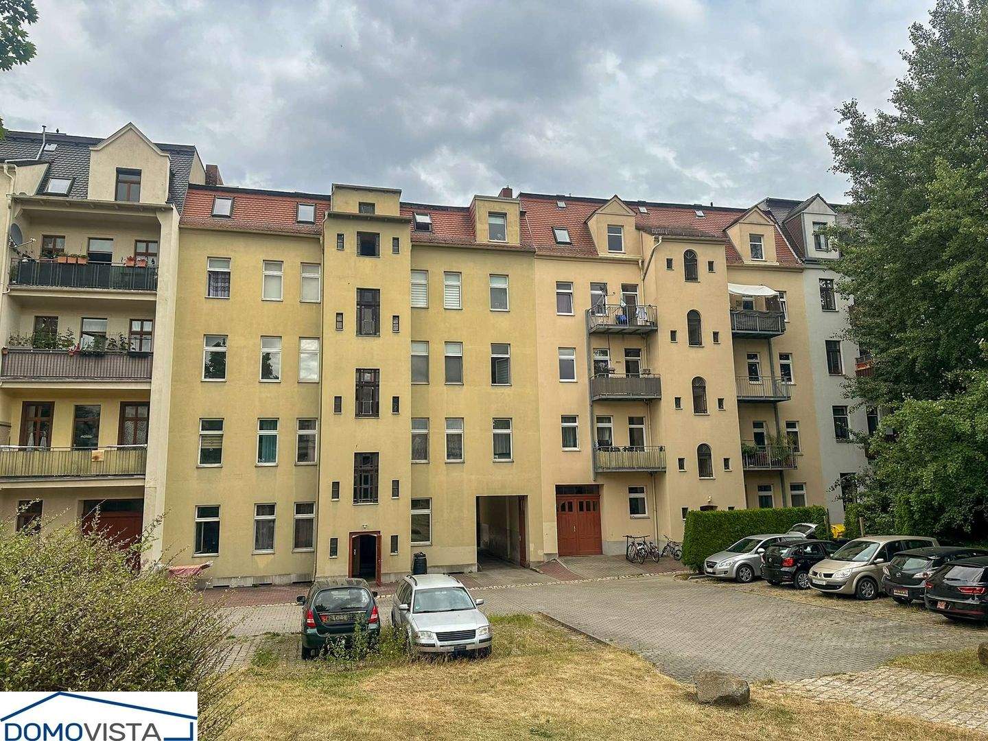 Repräsentatives Mehrfamilienhaus in gefragter Wohnlage von Görlitz – Görlitz – Vorschaubild 2