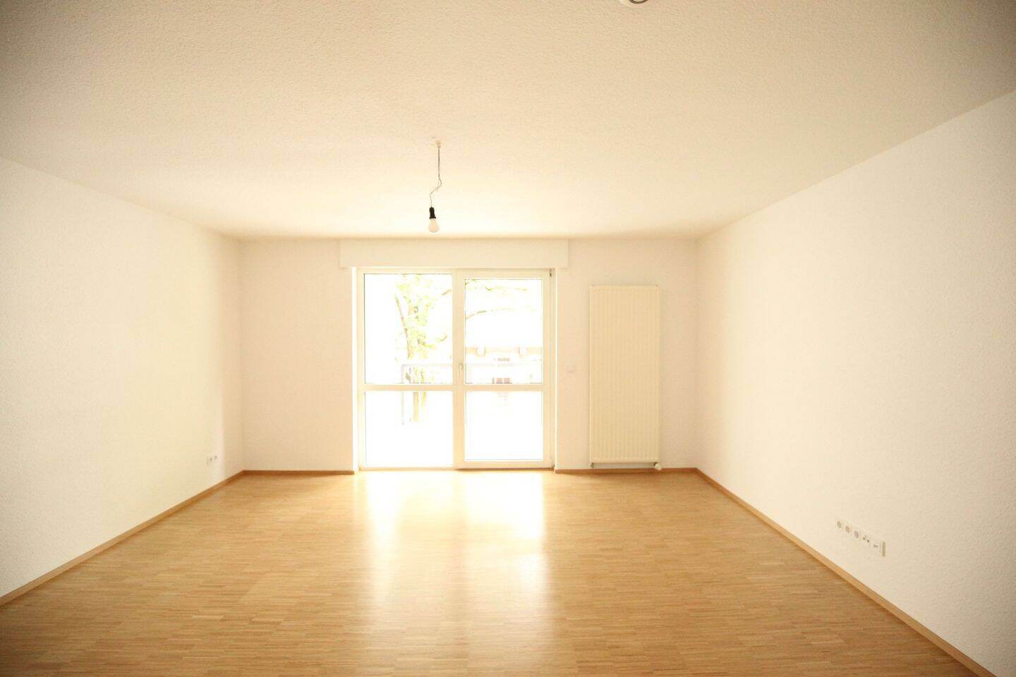 Stilvoll modernisierte 3-Zimmer-Wohnung mit 2 Balkonen