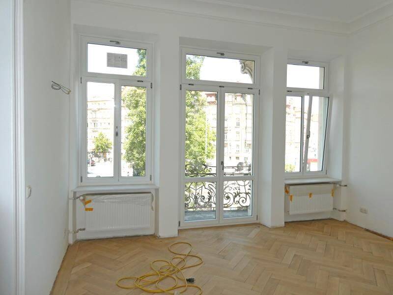 N-St. Johannis: Jugendstil-Schmuckstück! Sanierte 3-Zi-Whg., 101 m², 1.OG, EBK opt., Balkon, Stpl. – Nürnberg – Vorschaubild 4