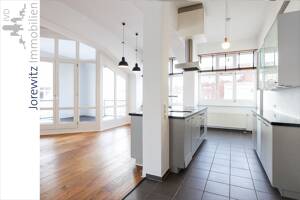 Nähe Stadttheater - Modernes City-Loft: 2 Zimmer-Wohnung mit Loggia und PKW-Stellplatz – 33602 Bielefeld – Vorschaubild 9