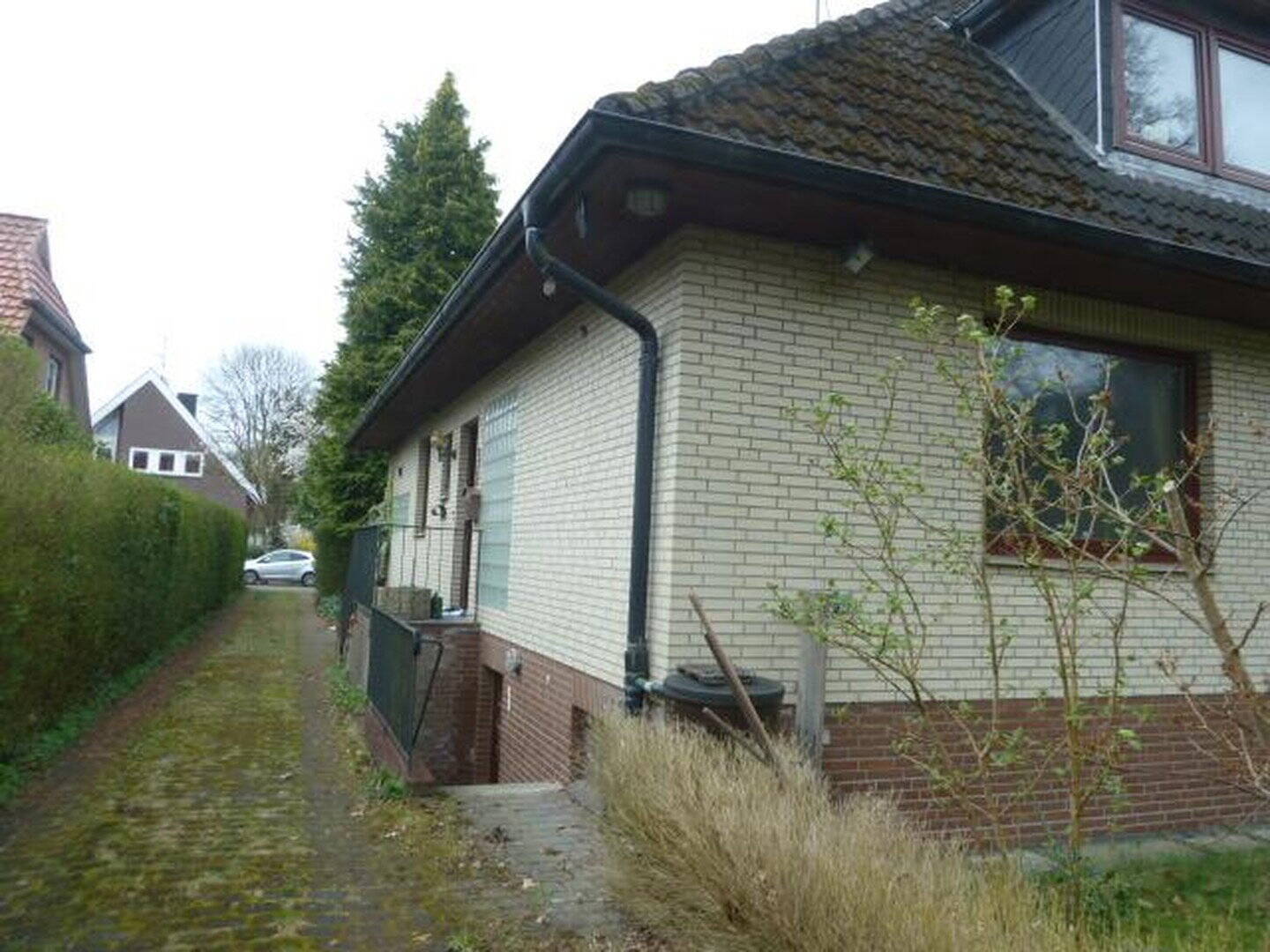 PLZ 22399 Großes Einfamilienhaus in Top Lage in Hamburg Poppenbüttel – Hamburg – Vorschaubild 4