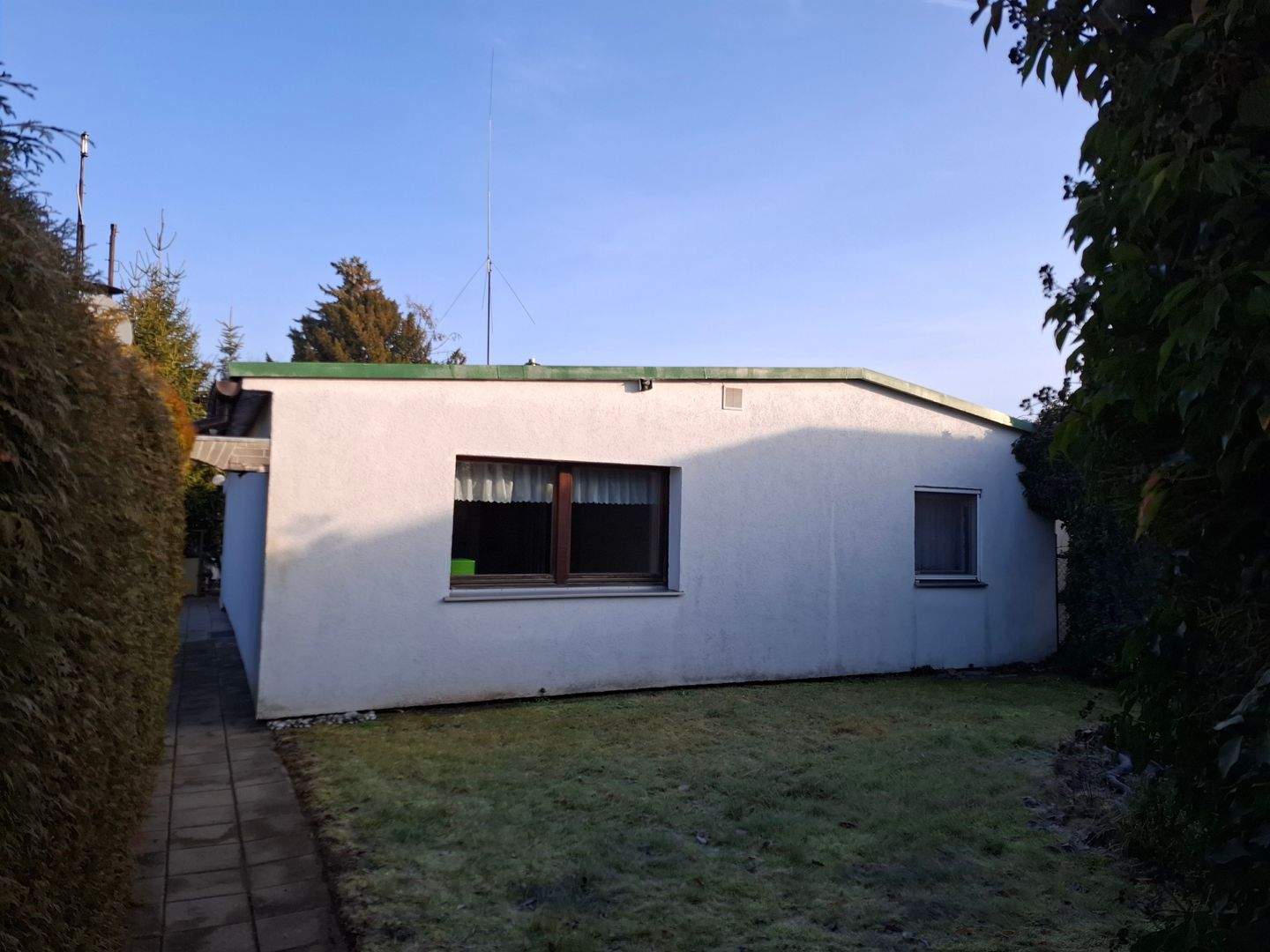Aschersleben: kleiner Wohnbungalow in Top Lage zu verkaufen – Aschersleben – Bild 1 von 9
