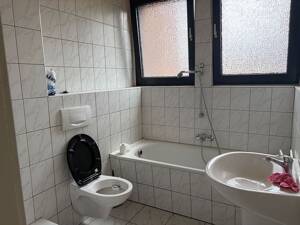 Kleines Appartement mit Balkon in 47506 Neukirchen-Vluyn "Aufzug vorhanden" – 47506 Neukirchen-Vluyn – Vorschaubild 7
