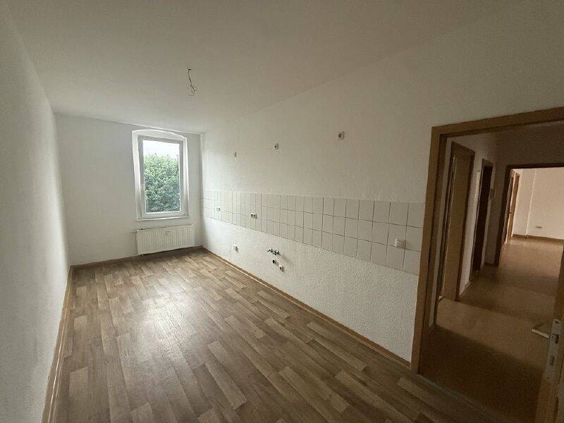 Zwei zusammenhängende Reihenhäuser mit insgesamt 6 Wohnungen! – Crimmitschau – Vorschaubild 4