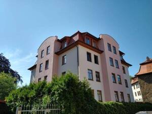 Ruhige 3-Zimmer Wohnung in einer Stadtvilla im Grünen, 2. Obergeschoss – Riedmauer 12, 99310 Arnstadt – Vorschaubild 2