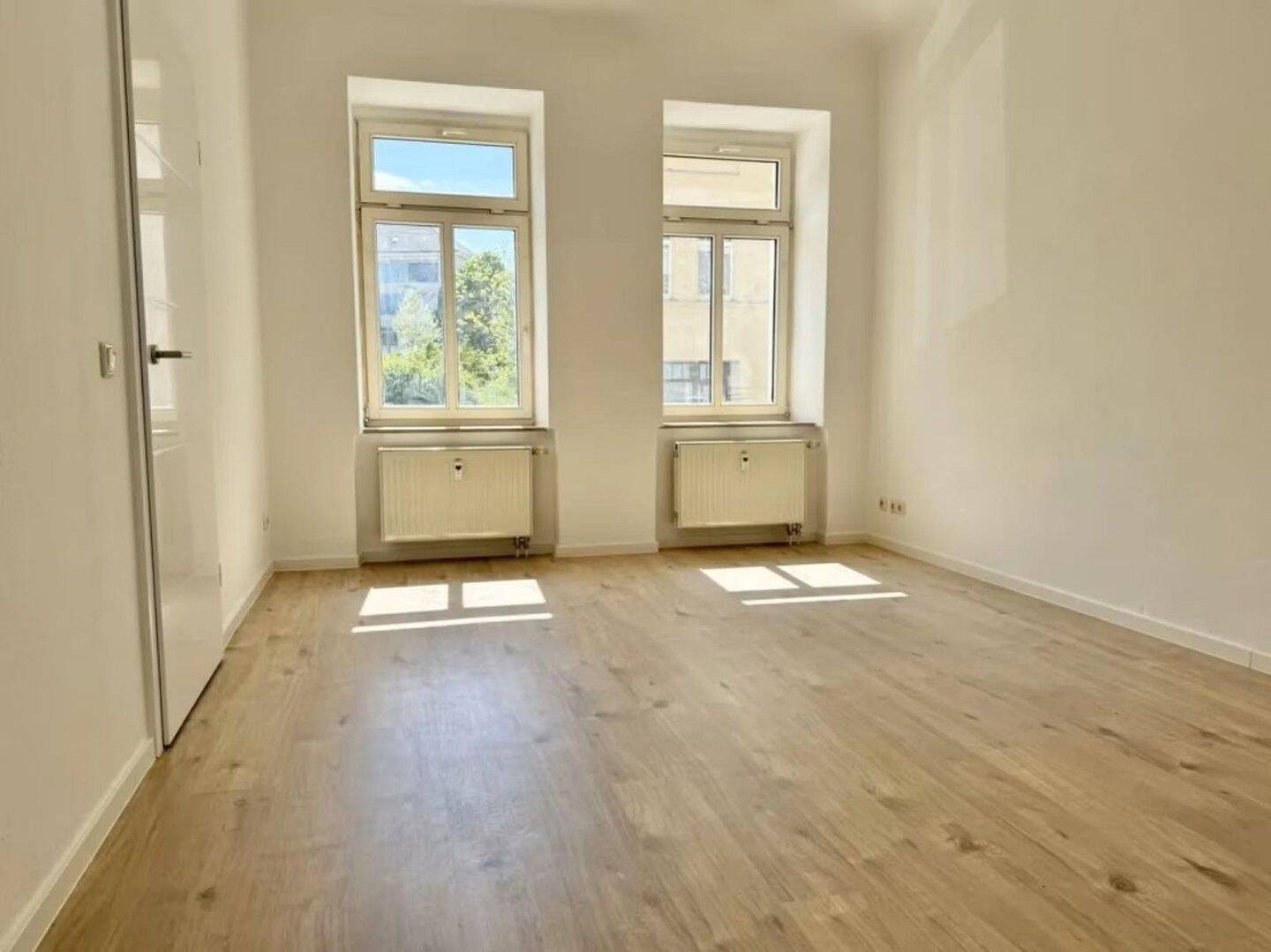Hochparterre Wohnung in Chemnitz in Uni Nähe - frisch renoviert. – Chemnitz – Vorschaubild 4