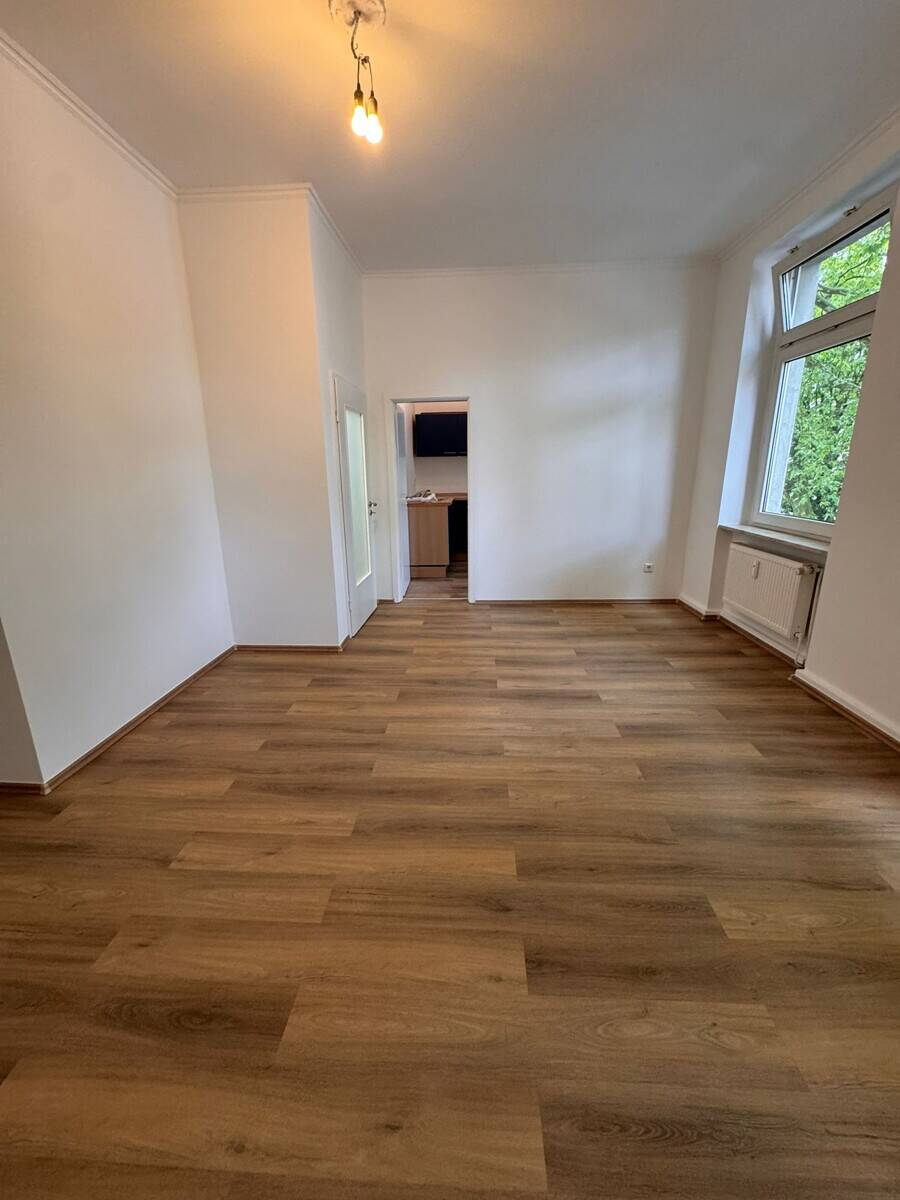 Erstbezug nach Sanierung - Gut aufgeteilte Wohnung, mit toller Anbindung, zum Kauf – Wuppertal – Vorschaubild 3