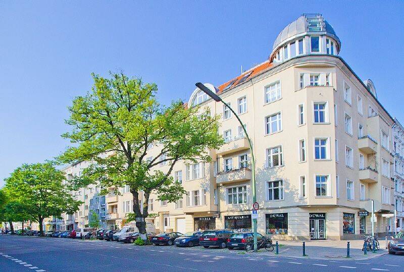 Schlüterstraße 6 Zi-Whg im VH 4. OG mit Aufzug - EBK u. Balkon – Berlin – Vorschaubild 9