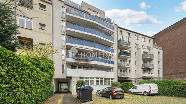 Etagenwohnung in 50733 Köln mit 82 m² kaufen