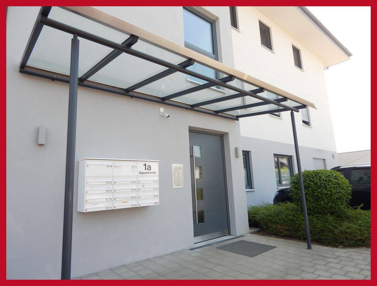Anpruchsvolles Wohnen in bester Lage - 4 Zimmer Penthouse Wohnung in Freilassing - frei ab 01.10.26 – Freilassing – Vorschaubild 3