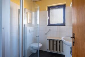 Ein-/bis Zweifamilienhaus mit Garten in attraktiver Lage von Bonn - Whg 1.OG aktuell vermietet – 53229 Bonn – Vorschaubild 4