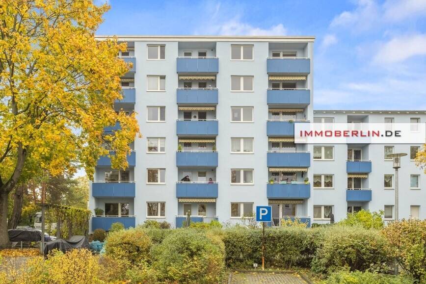 IMMOBERLIN.DE - Sonnige Wohnung mit Westloggia & Pkw-Stellplatz in ruhiger Lage