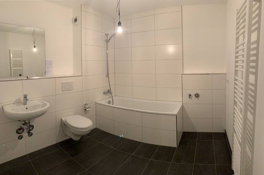 2-Zimmer-Wohnung mit EBK und Balkon – Erlangen – Vorschaubild 3